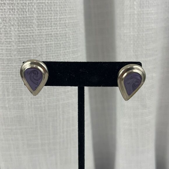 Vintage tear drop earrings - Picture 1 of 4
